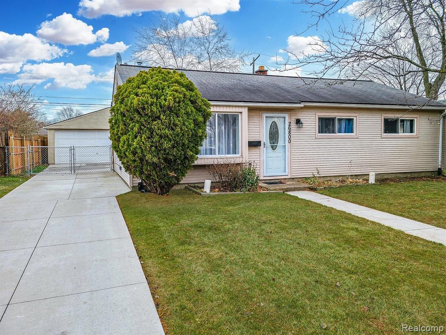 26800 Compson St, Roseville, MI 48066 - photo 1