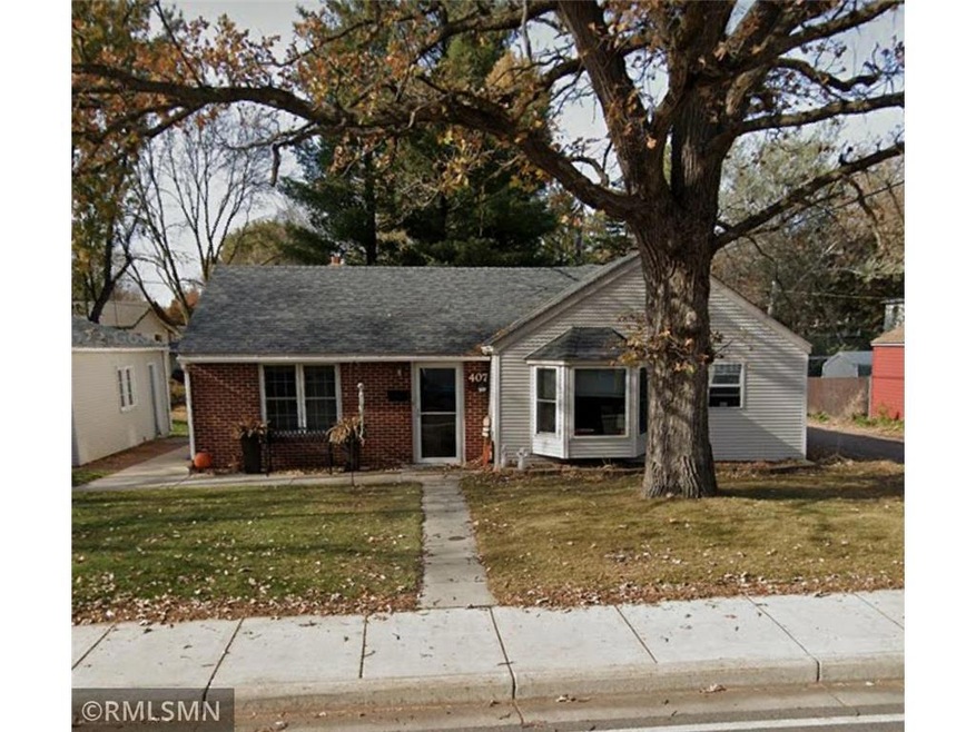 407 8th St N, Sauk Rapids, MN 56379 - photo 1