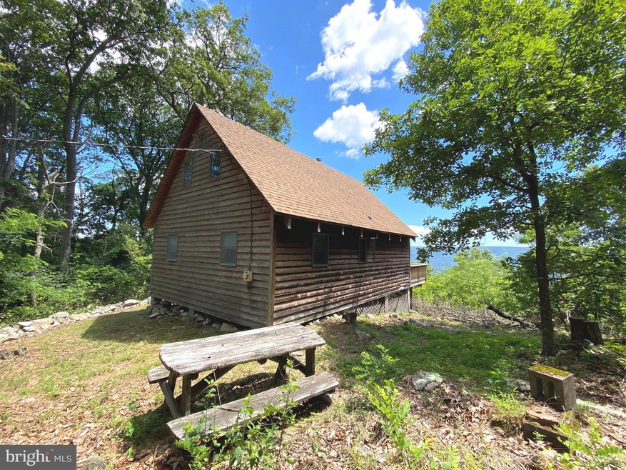 870 Justin Ln, Great Cacapon, WV 25422 - photo 1