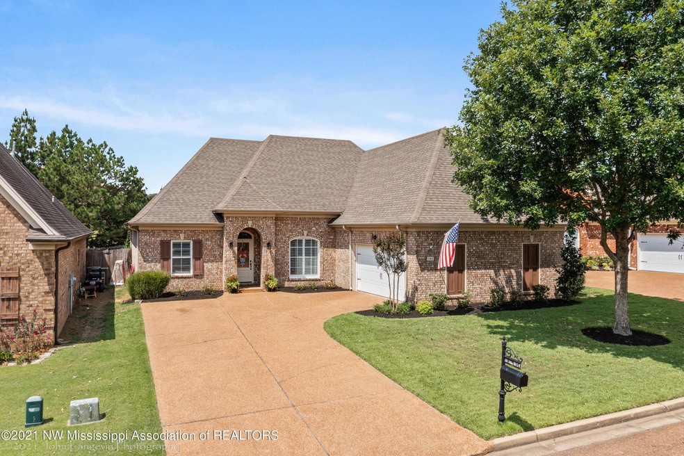1461 Notting Hill Cove West-Exterior-1