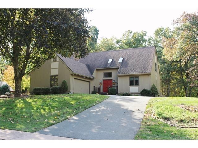 266 Knollwood Rd, Manchester, CT 06042 - photo 1
