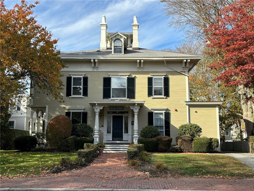 28 Kay St unit 1, Newport, RI 02840 - photo 1