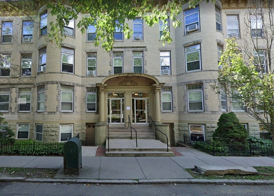 36 Winchester St unit 7, Brookline, MA 02446 - photo 1