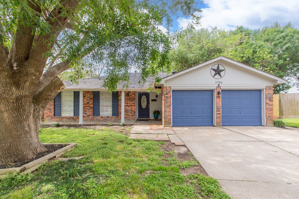 Welcome to 5704 Leggett Lane!