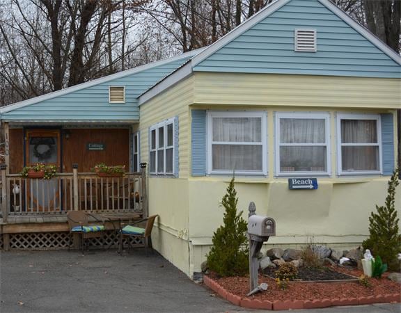 286 Newbury St unit 100, Peabody, MA 01960 - photo 1