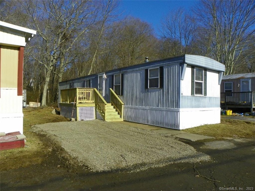 15 Ferri Dr, Waterford, CT 06385 - photo 1