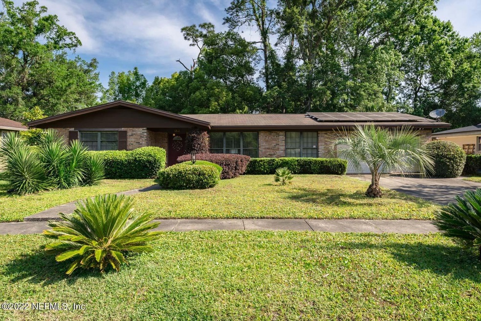 5243 Clarendon Rd, Jacksonville, FL 32205 - photo 1