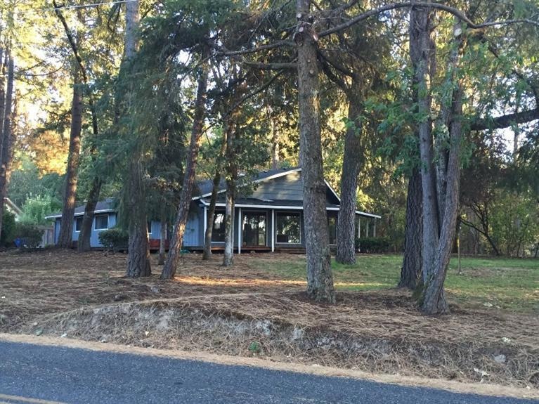 375 Espey Rd, Grants Pass, OR 97527 - photo 1