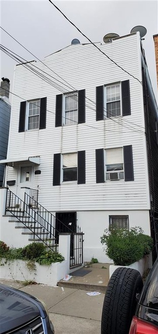 219 Beacon Ave unit 2, Jersey City, NJ 07306 - photo 1