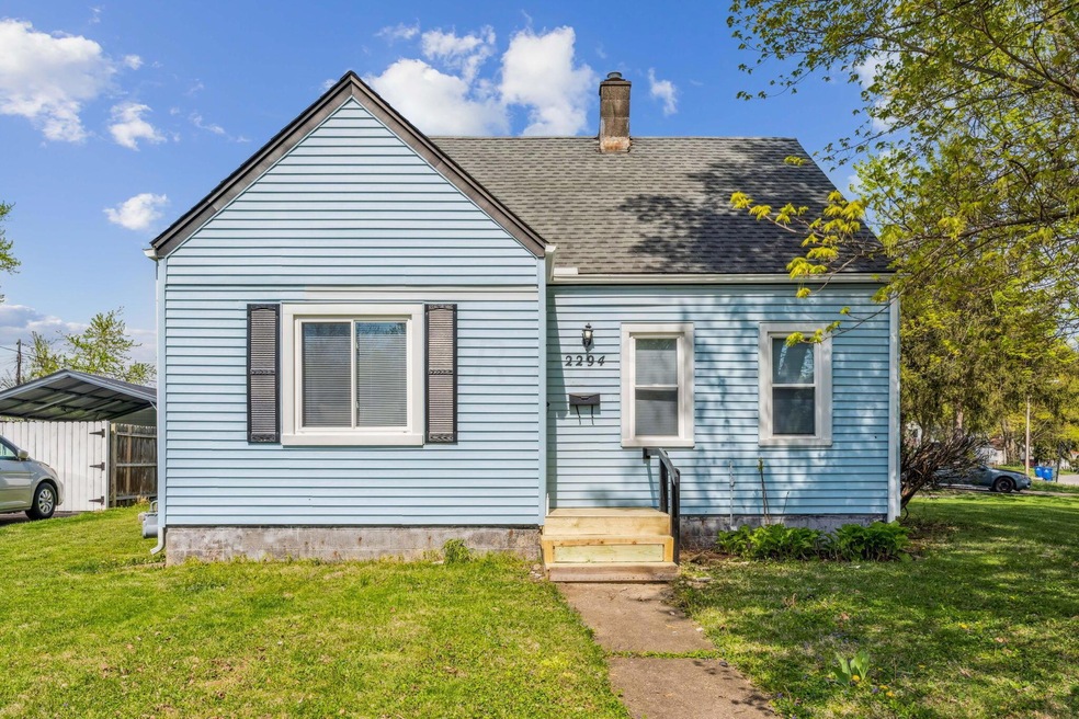 2-web-or-mls-2294-argyle-dr