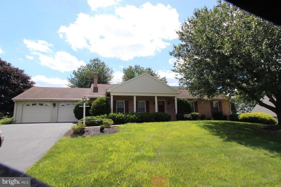 448 Glen Mar Ave, New Holland, PA 17557 - photo 1