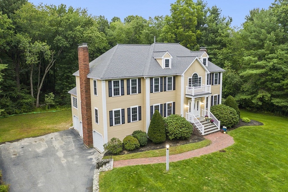 25 Cranberry Ln, North Andover, MA 01845 - photo 1