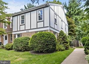 17733 Lochness Cir, Olney, MD 20832 - photo 1