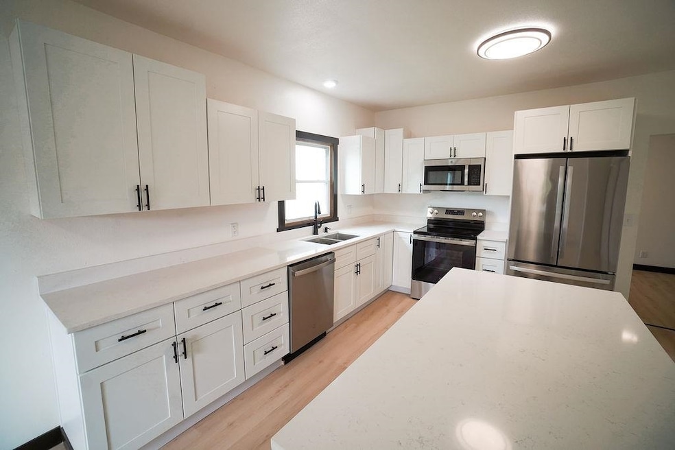 Under Contract $269,900