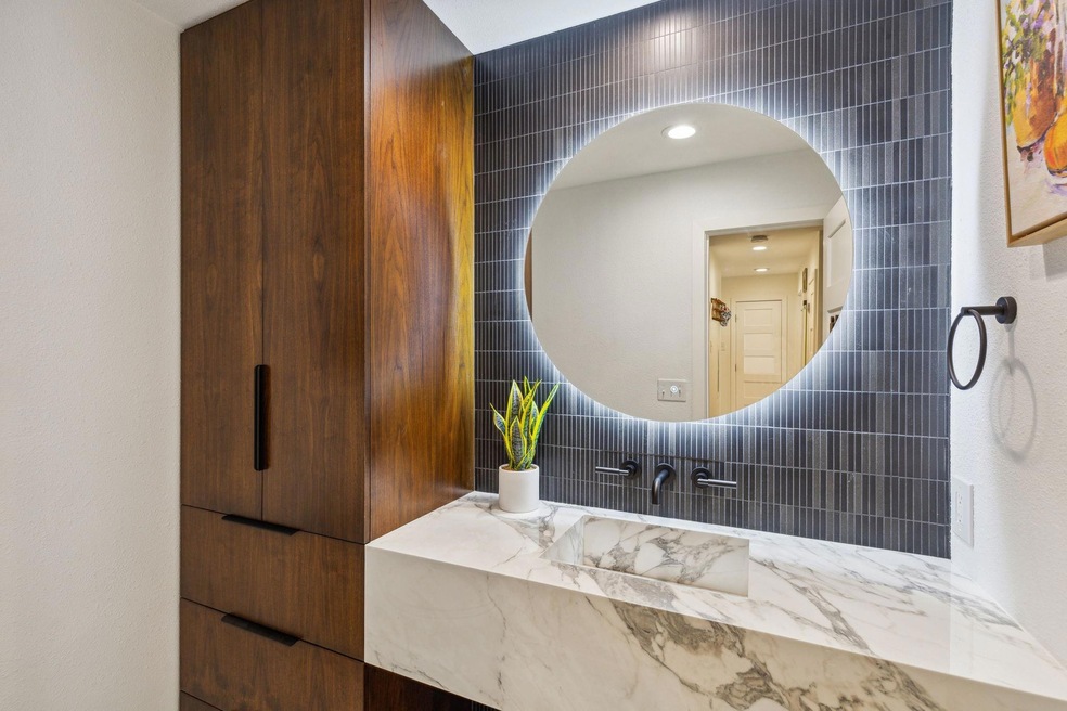 7498 E Northwest Hwy unit 149, Dallas, TX 75231 - photo 1