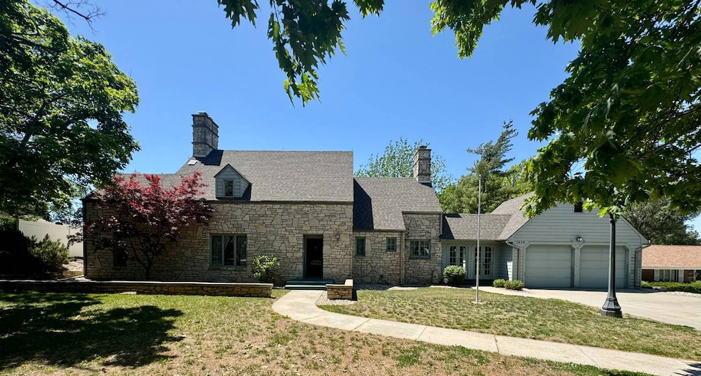 Pending $385,000