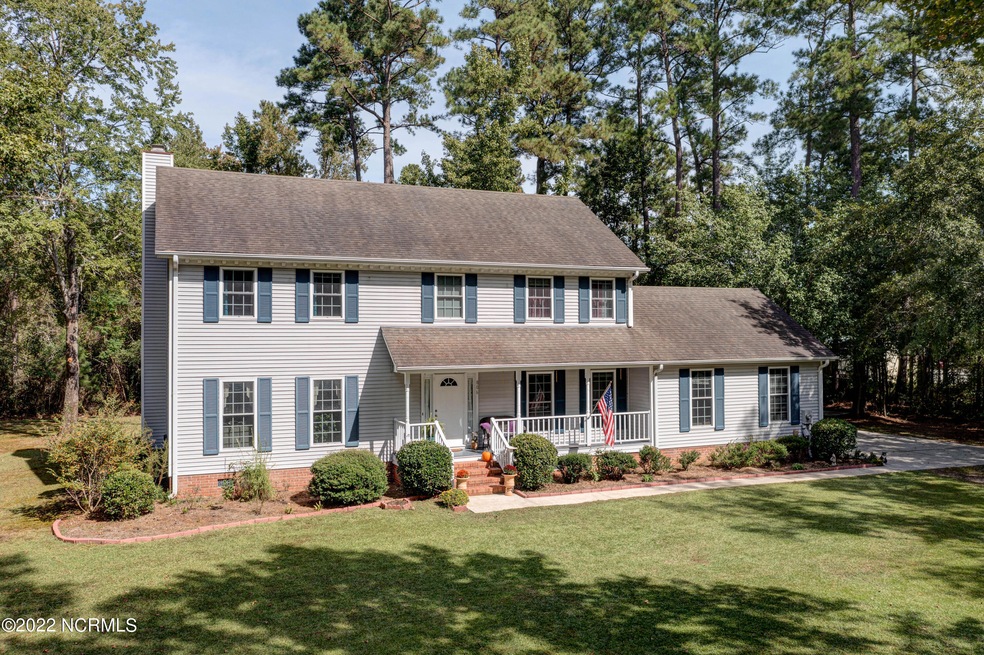 806 Robinwood St, Burgaw, NC 28425 - photo 1