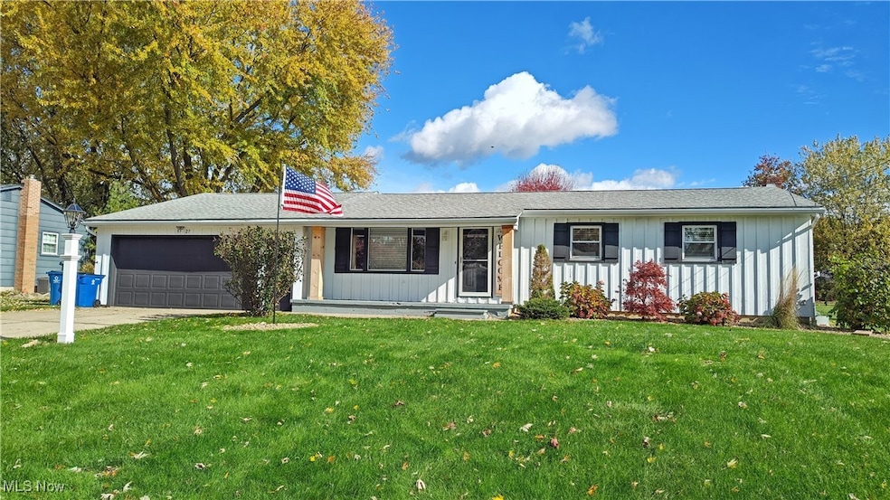 9727 Deltona Dr, New Middletown, OH 44442 - photo 1