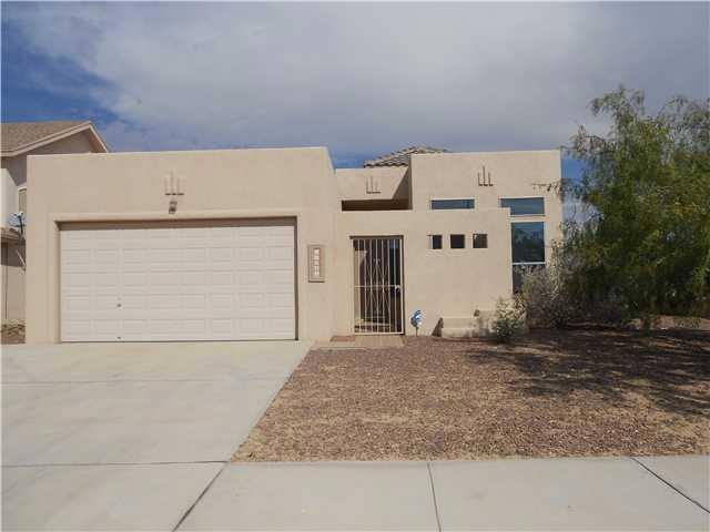 14325 Desert Spring Dr, Horizon City, TX 79928 - photo 1