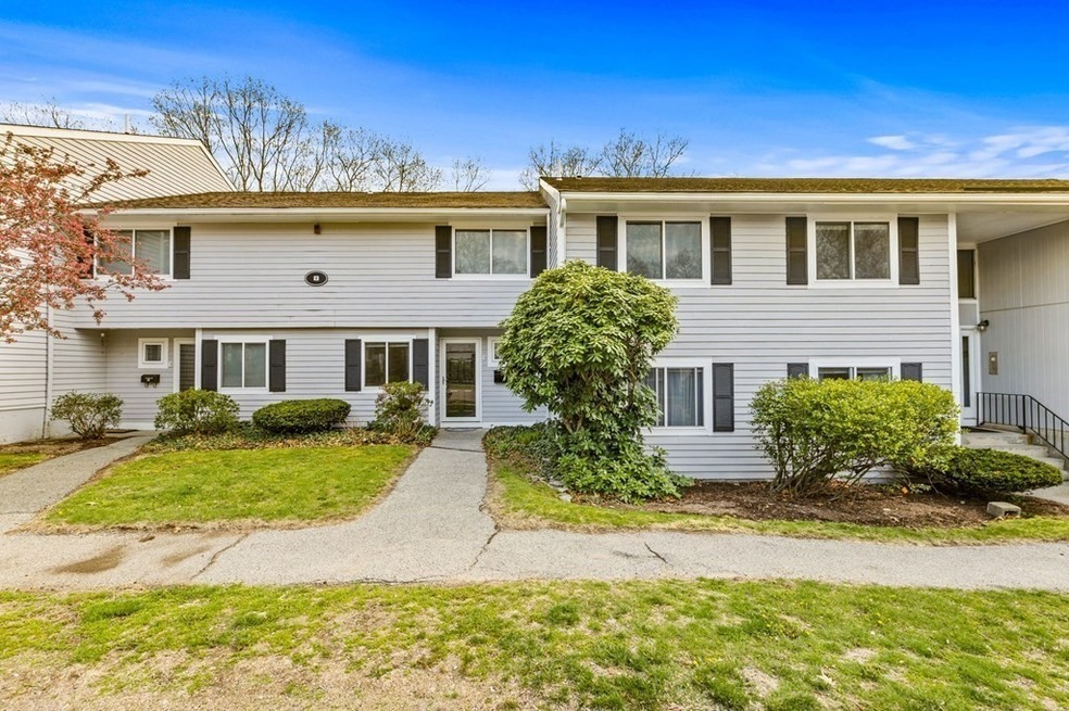 8 Beals Cove Rd unit J, Hingham, MA 02043 - photo 1