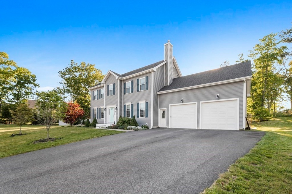 Sold $920,000 • Co-Listing Agent