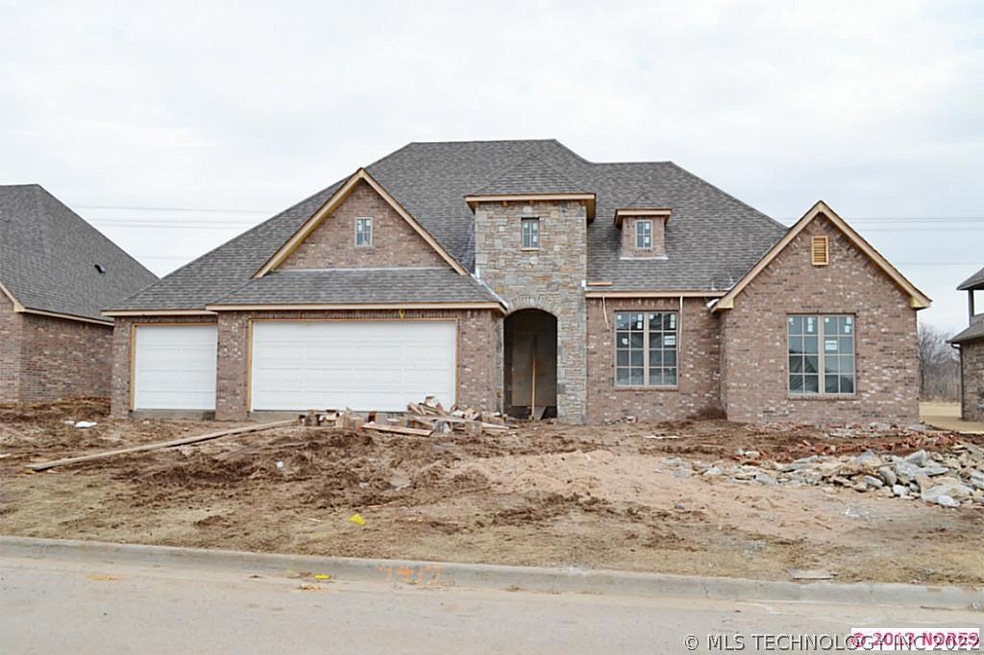 Under Construction - Cadieux Plan by Executive Hom