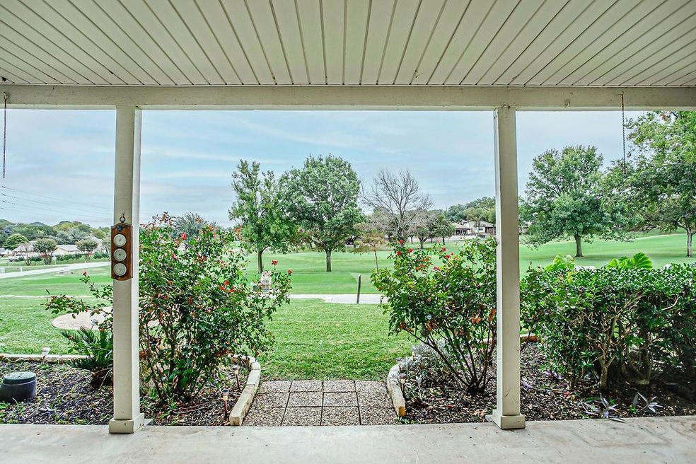 4207 Fairway Dr unit 2, Granbury, TX 76049 - photo 1