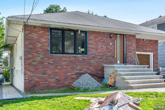 64 Scoles Ave, Clifton, NJ 07012 - photo 1