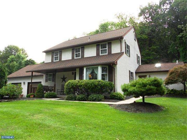 233 Water St, Boyertown, PA 19512 - photo 1