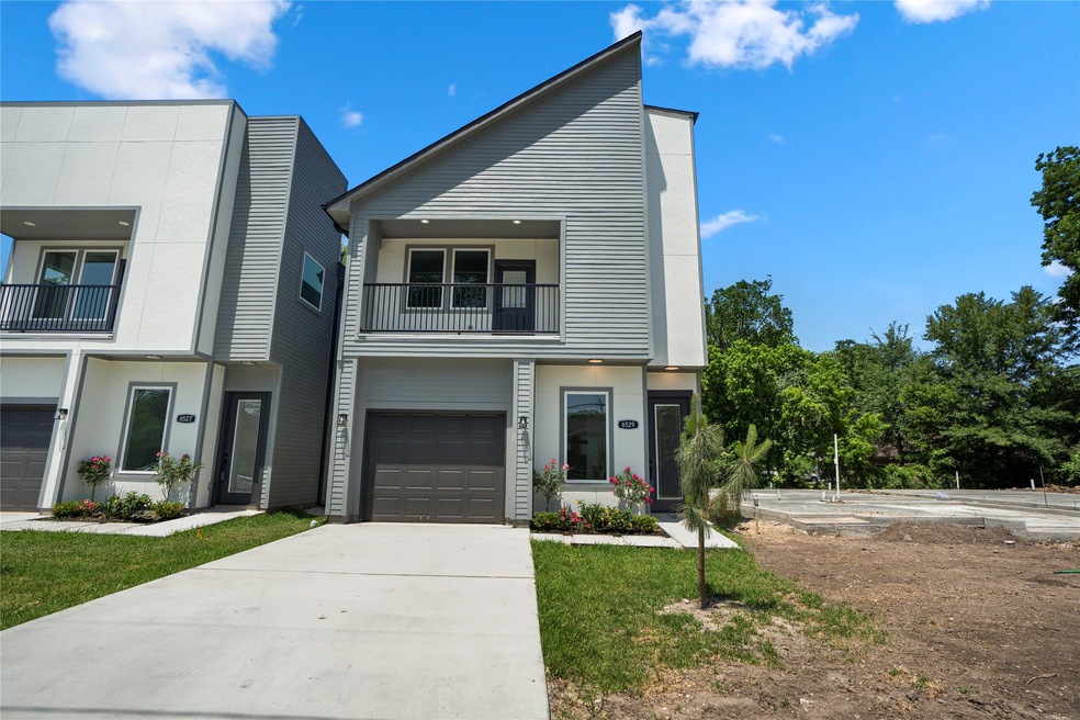 6529 Cohn St, Houston, TX 77091 - photo 1