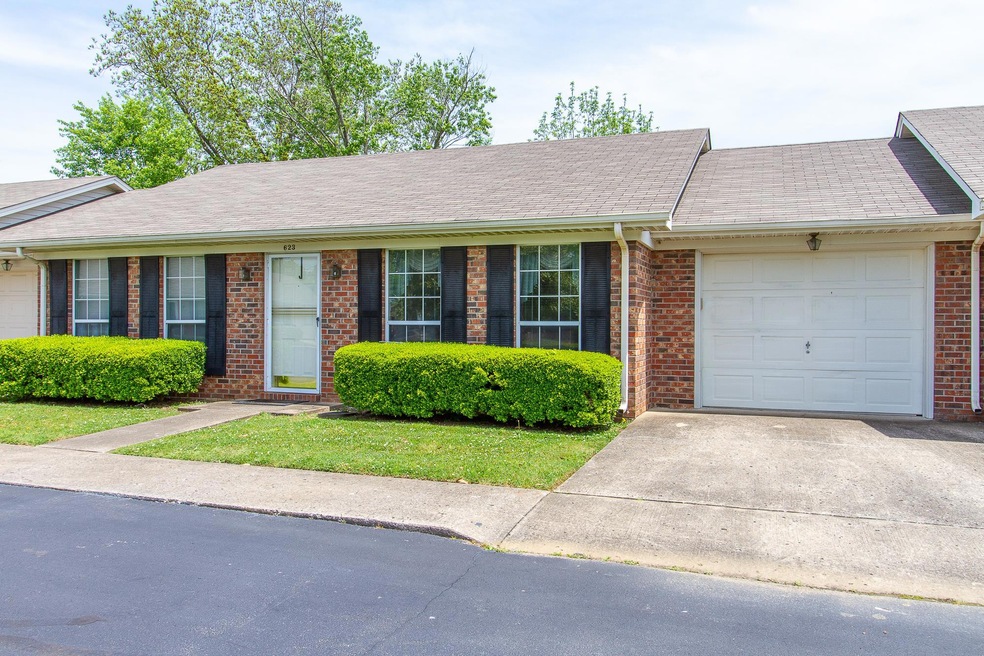 623 S Brittain St, Shelbyville, TN 37160 - photo 1