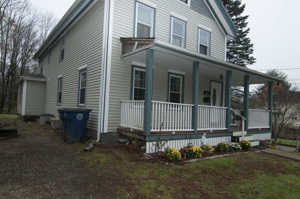 10 Franklin St, Medway, MA 02053 - photo 1