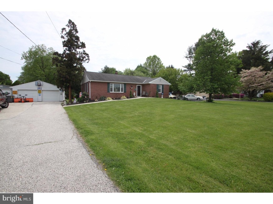 672 King Rd, Royersford, PA 19468 - photo 1