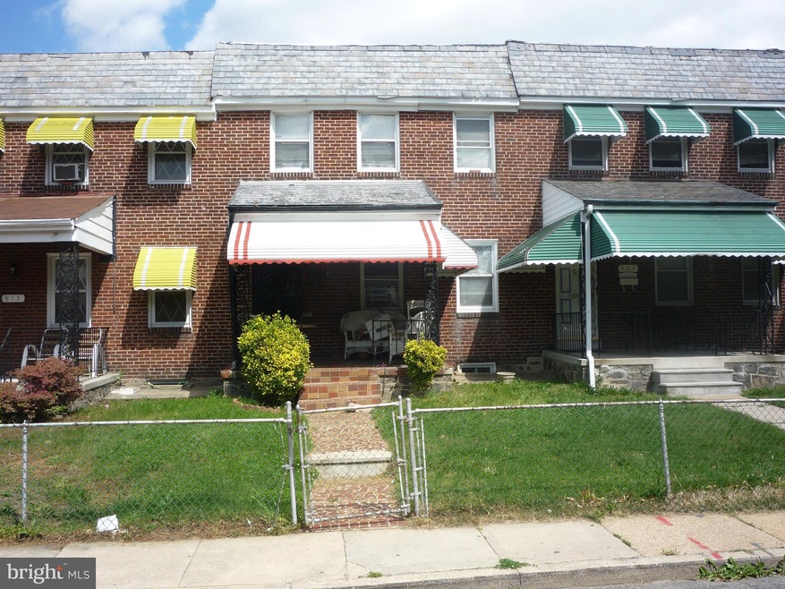 811 Mount Holly St, Baltimore, MD 21229 - photo 1