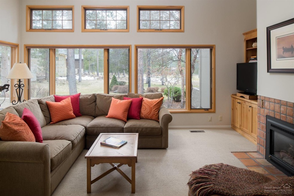 57803 Alberello, Sunriver, OR 97707 - photo 1