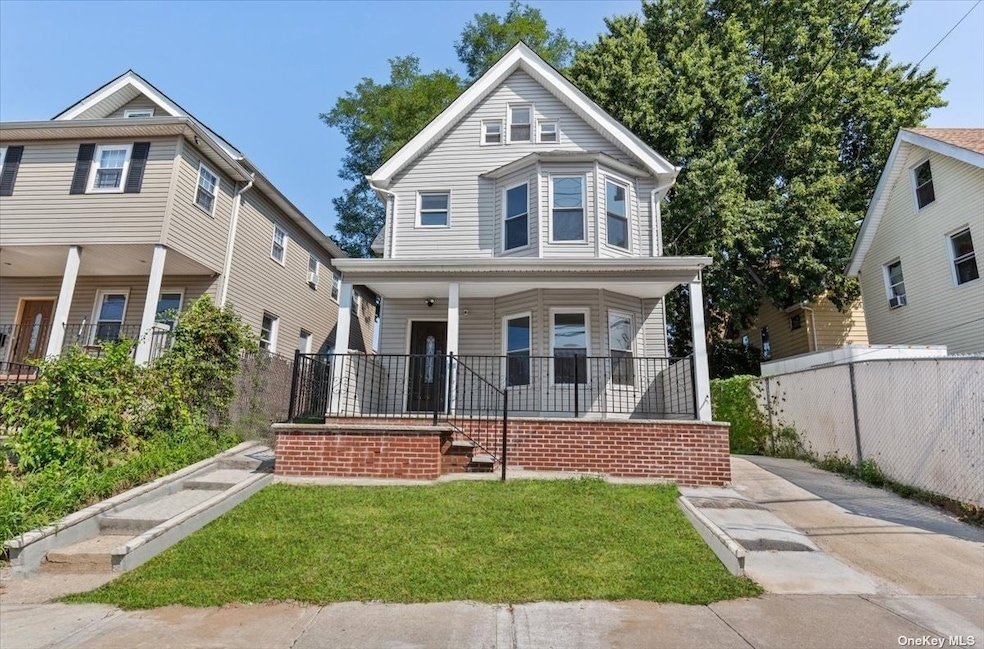 191 Clove Rd, Staten Island, NY 10310 - photo 1