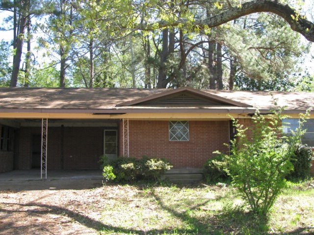 8113 Hwy 19 S, Athens, TX 75751 - photo 1