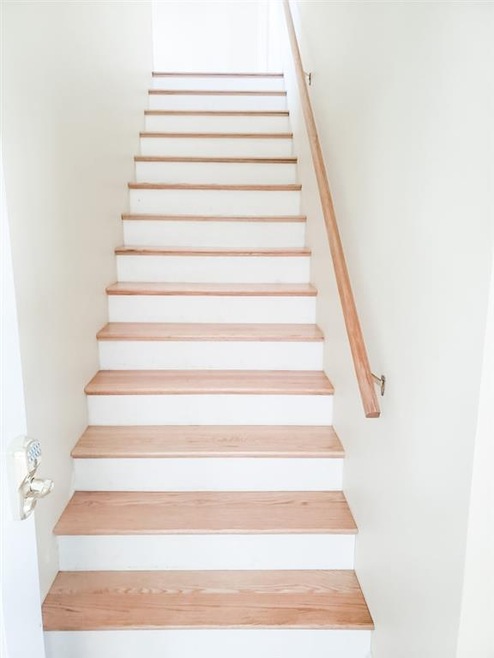 13 Rogers St, Dover, NH 03820 - photo 1