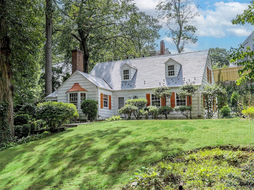 43 Amherst Rd, Port Washington, NY 11050 - photo 1