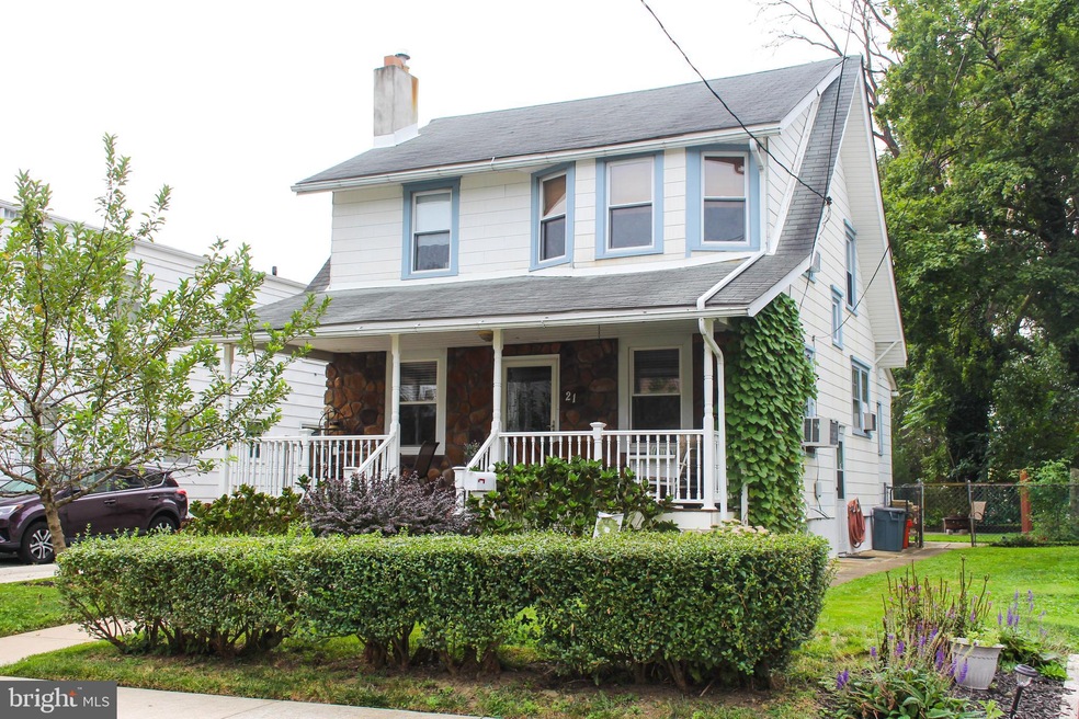 21 N Ridgeway Ave, Glenolden, PA 19036 - photo 1