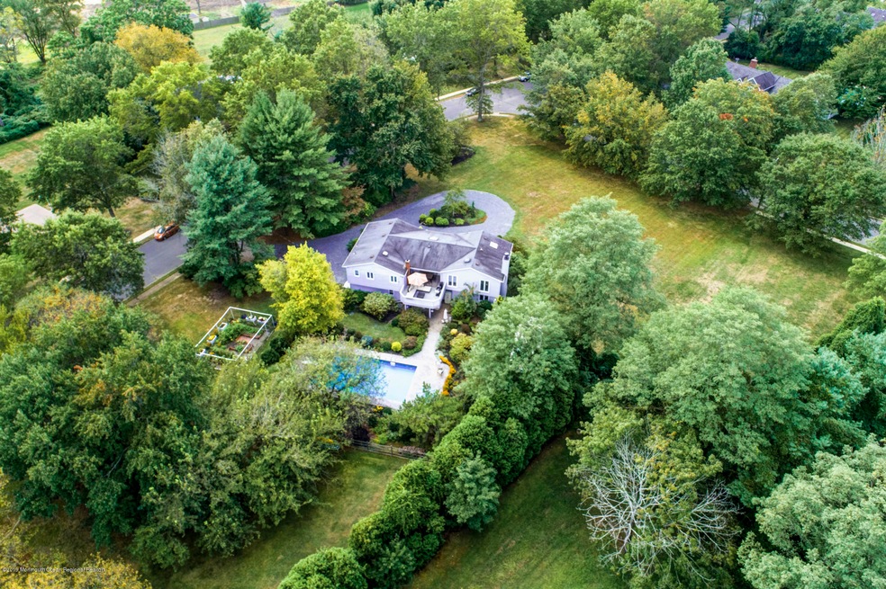 48 Comanche Dr Aerial