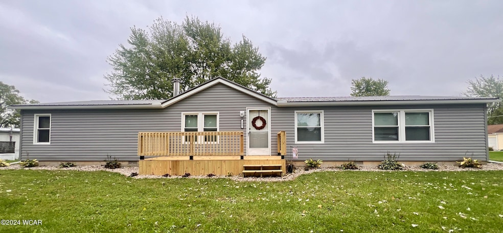 200 Sugar St, Waynesfield, OH 45896 - photo 1