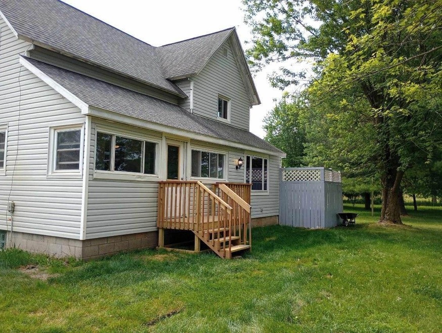 4715 10th St, Wayland, MI 49348 - photo 1