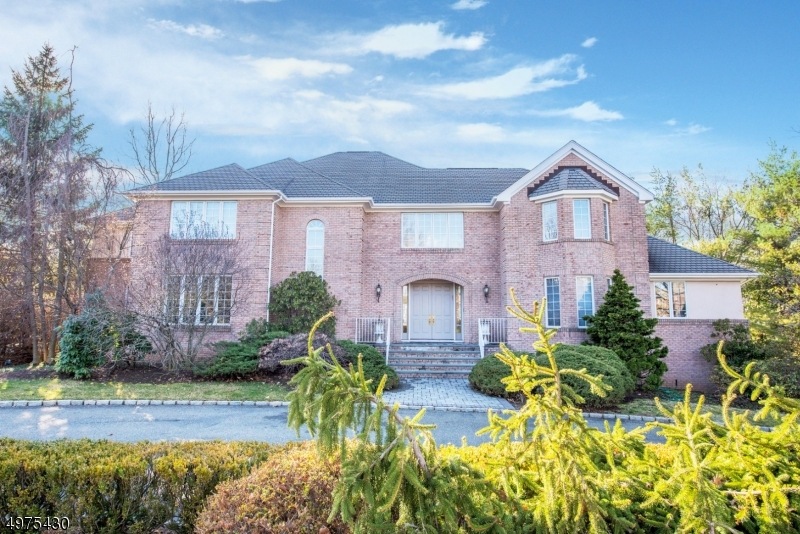 26 Mountain Ridge Dr, Livingston, NJ 07039 - photo 1