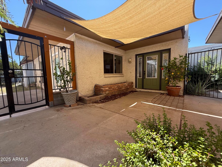 1725 N Date unit 8, Mesa, AZ 85201 - photo 1