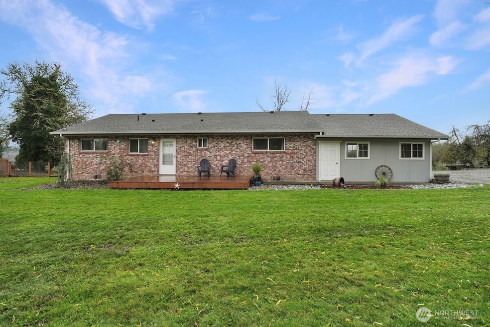 168 Middlecrest Dr, Toledo, WA 98591 - photo 1