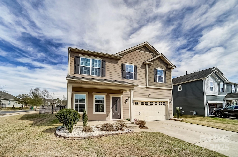 11203 Chapeclane Rd, Charlotte, NC 28278 - photo 1