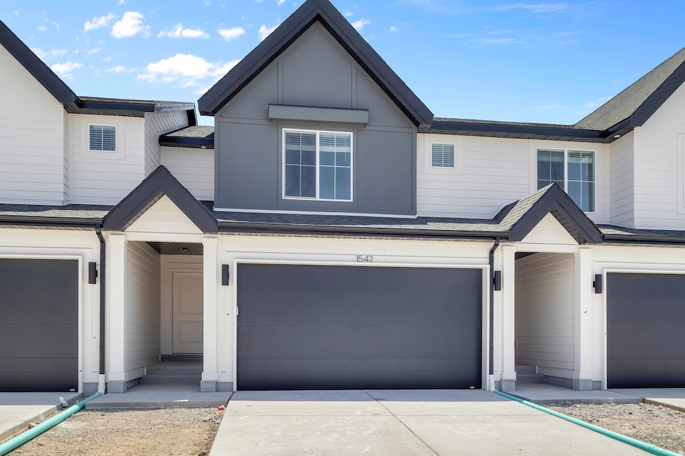 681 N 1850 E unit 1196, Salem, UT 84653 - photo 1