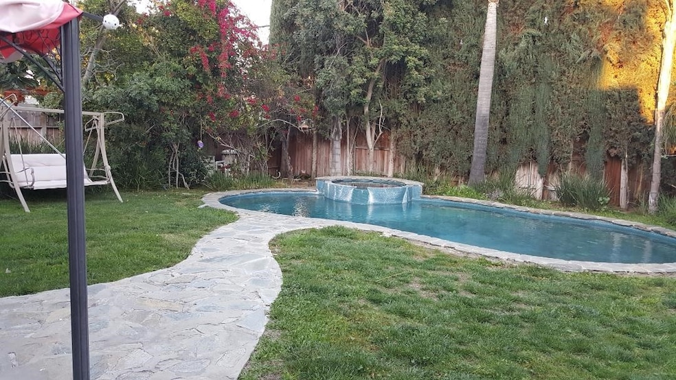 For Rent $4,890/month