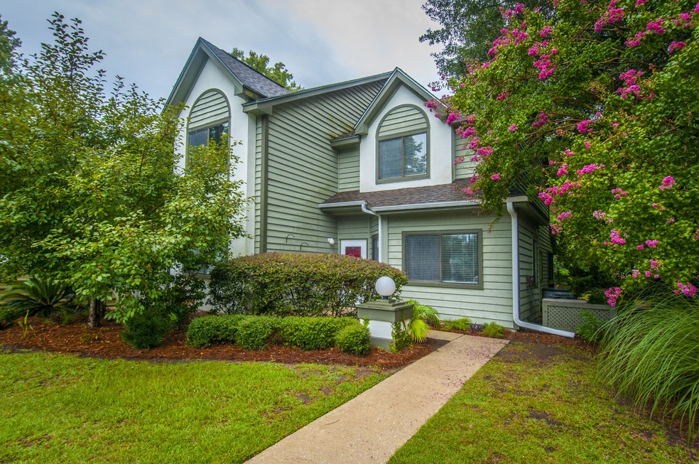 858 Catalpa D